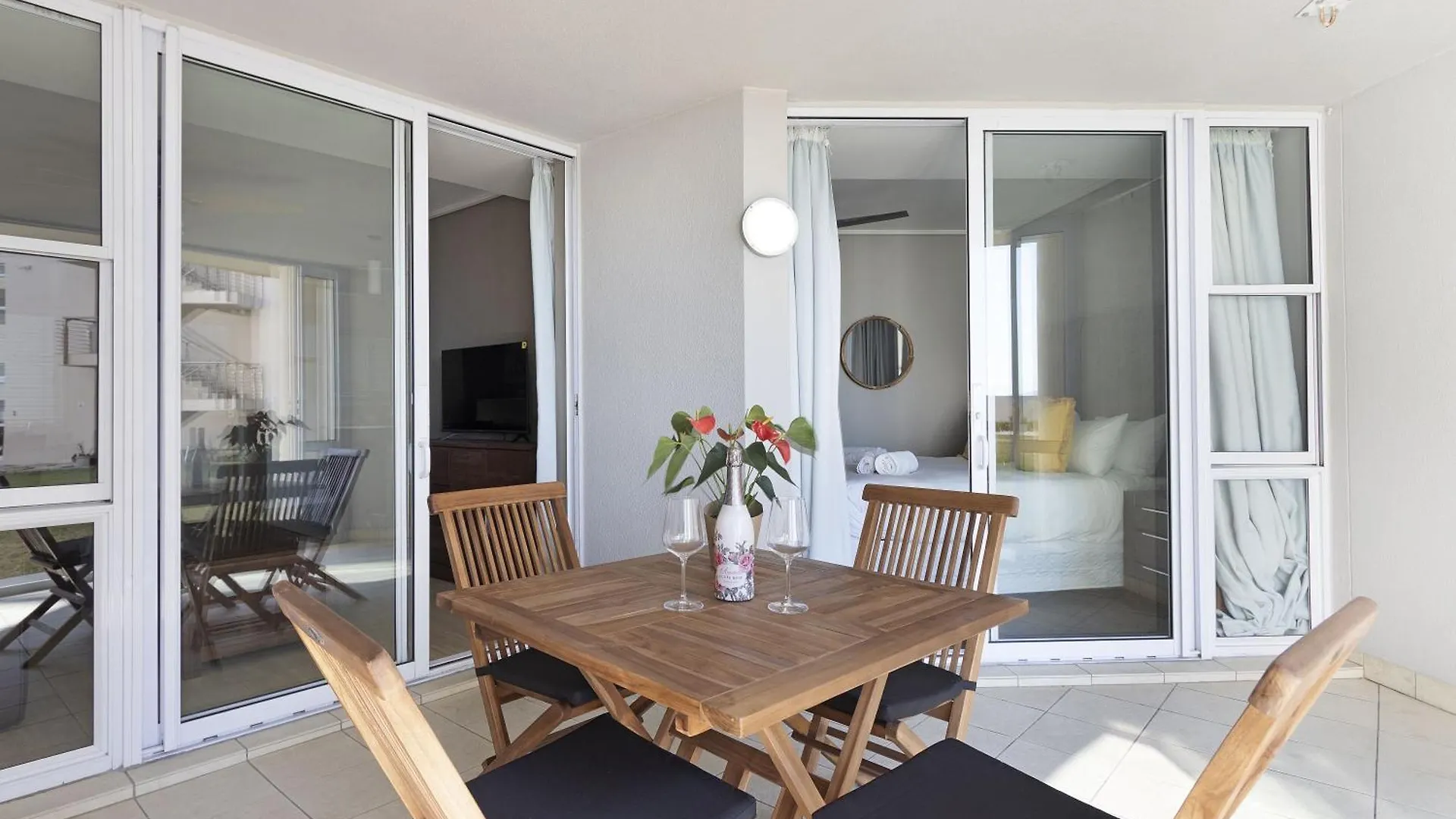 Apartment Lagoon Beach 29A By Host Agents Cape Town
